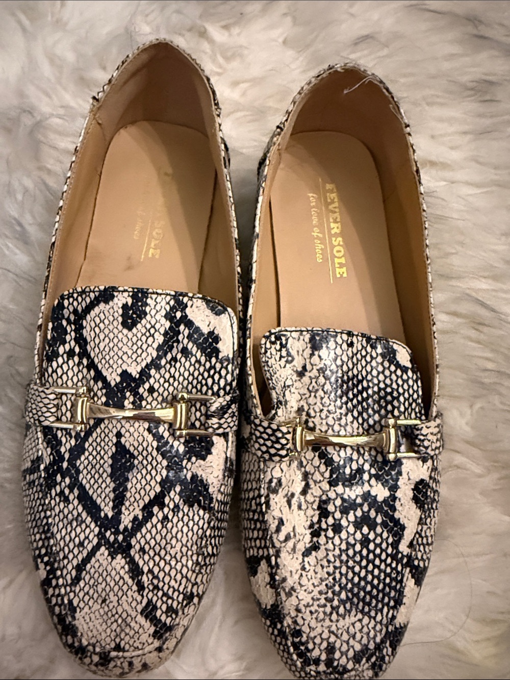 Fever sole Women's Snake-Print Loafers in Black and Cream